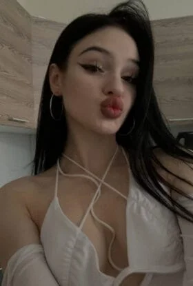 Russian Escorts in Janakpuri