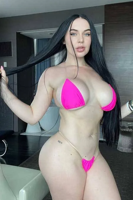 Russian Escorts in Avantika