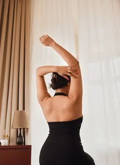 Russian Escorts in Kirti Nagar