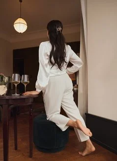 Russian Escorts in Kirti Nagar