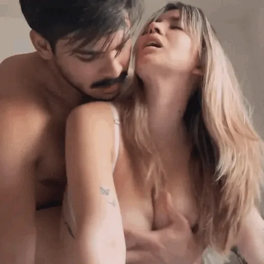 Russian Call Girl in Central Delhi
